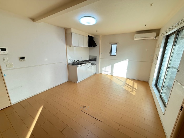 物件内観写真19　(居室)