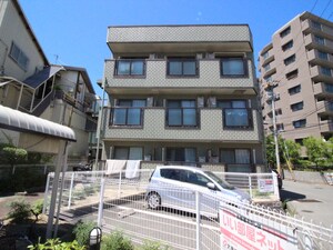 サンハイム三枝外観写真