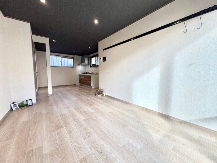 物件内観写真6　(居室)