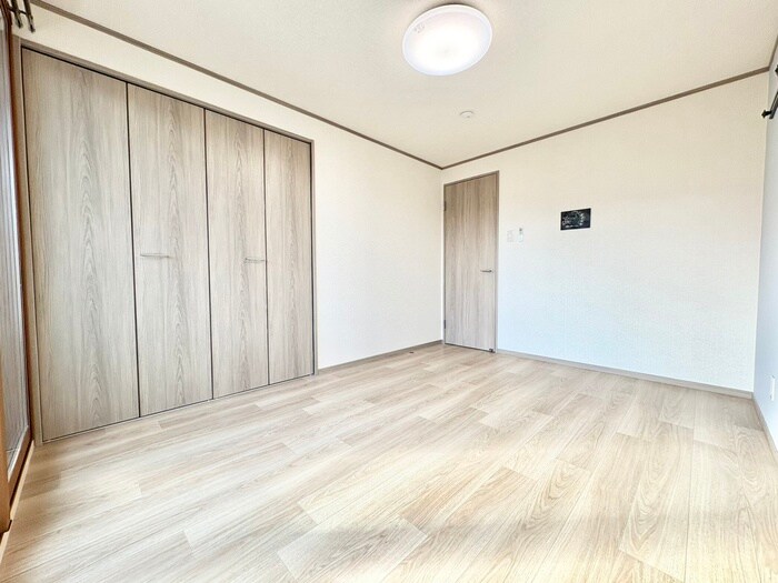 物件内観写真7　(居室)