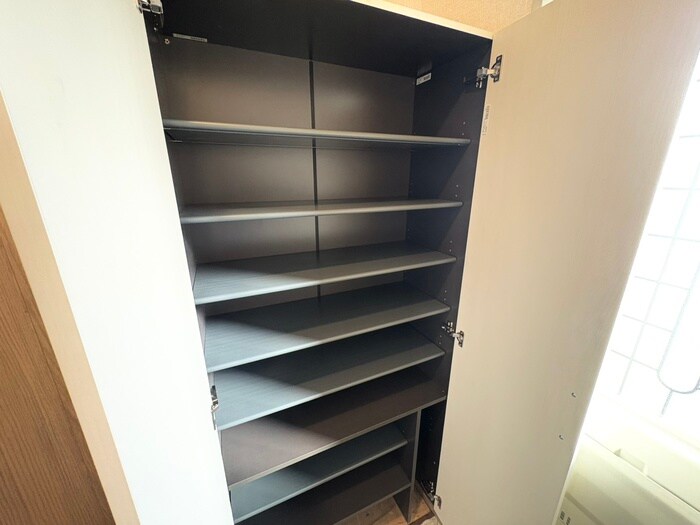 物件内観写真14　(靴箱)