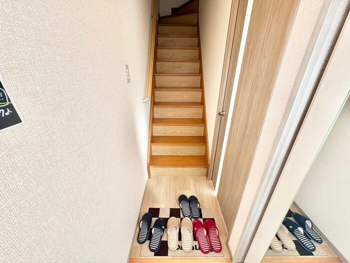 物件内観写真16　(廊下)