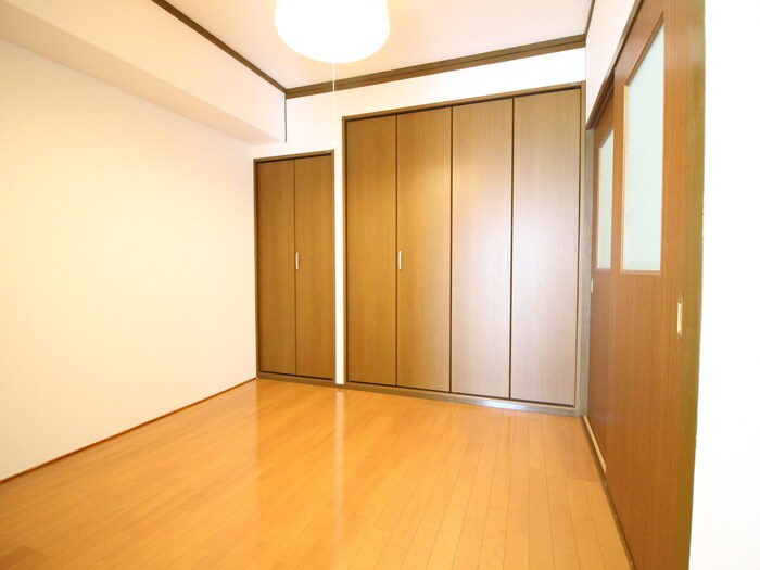 物件内観写真11　(居室)