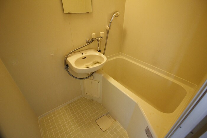 物件内観写真8　(バス／シャワールーム等)