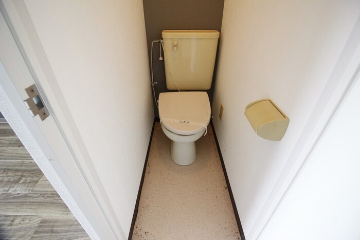 物件内観写真9　(トイレ)