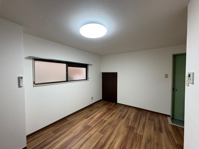 物件内観写真12　(内観写真)