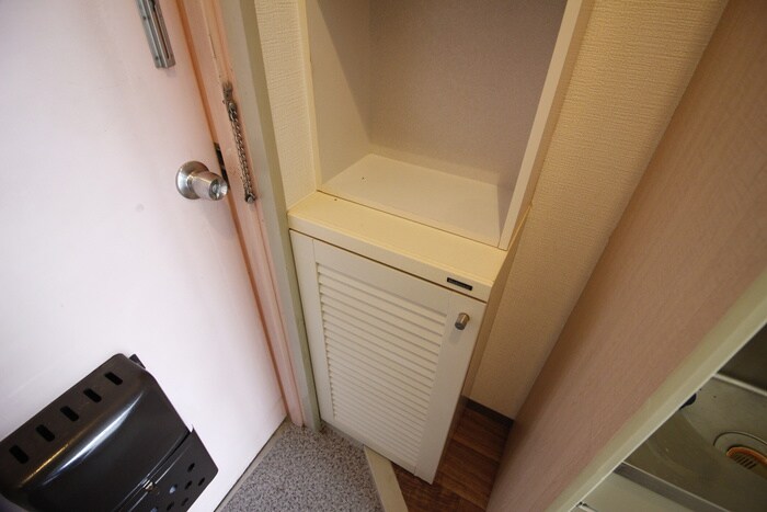 物件内観写真17　(靴箱)