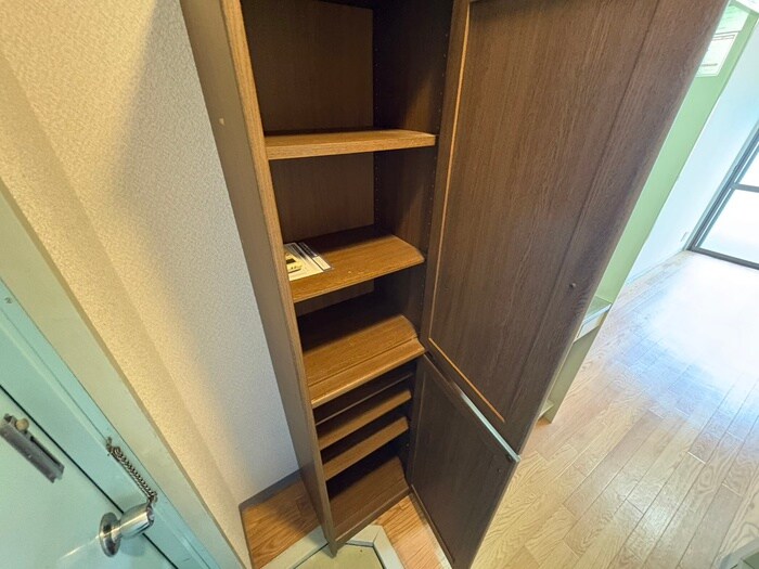 物件内観写真17　(靴箱)