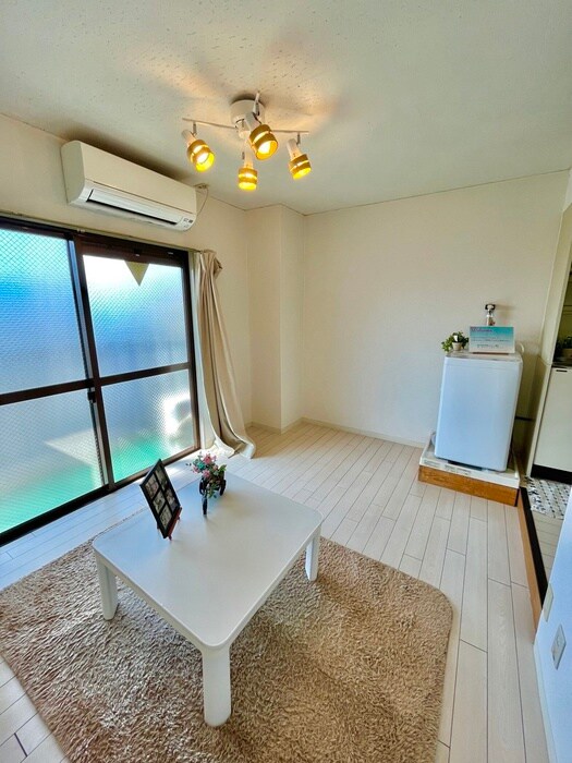 物件内観写真8　(居室)