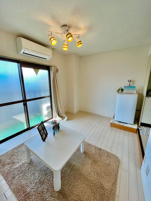 物件内観写真8　(居室)