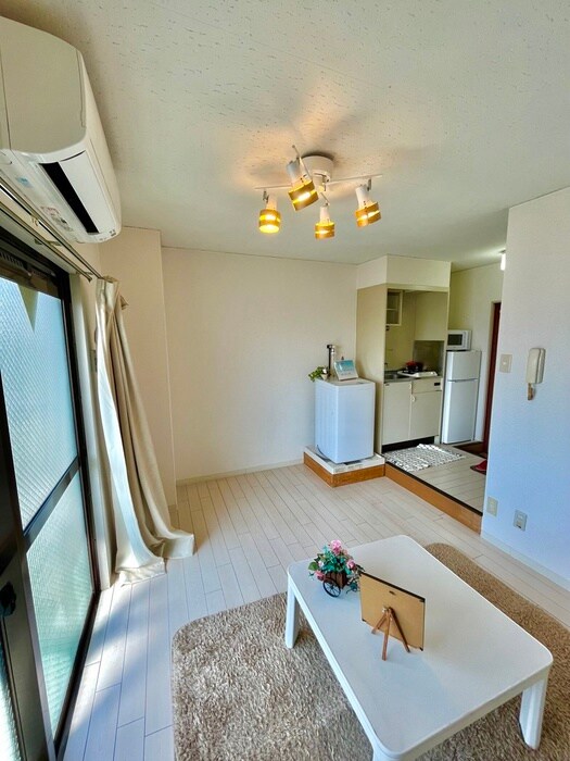 物件内観写真10　(居室)