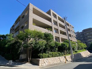 ｼﾞｵｸﾞﾗﾝﾃﾞ芦屋翠ケ丘（１０５）外観写真