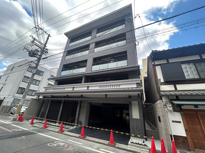 物件外観写真2　(外観写真)