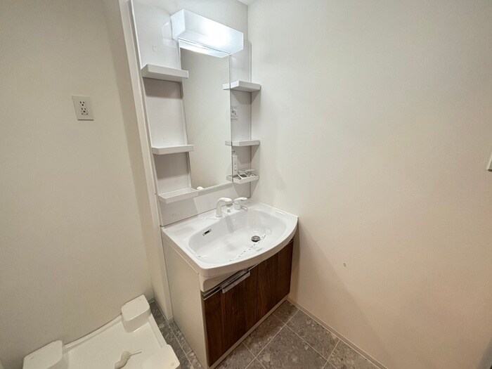 物件内観写真13　(洗面)