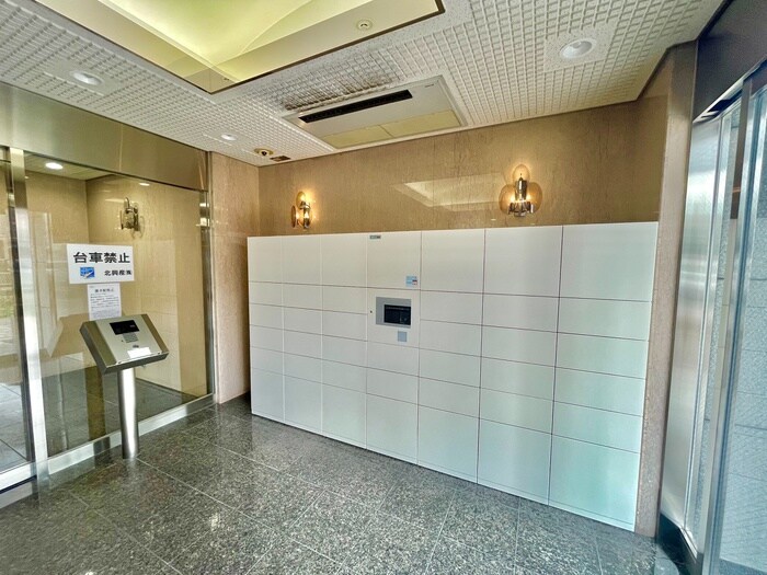 物件外観写真4　(建物設備)