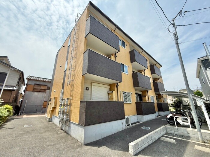 物件外観写真2　(外観写真)