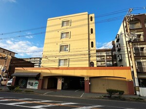 阪奈ローレルハイツ(3F)外観写真