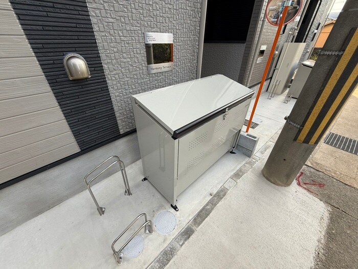 物件外観写真4　(建物設備)