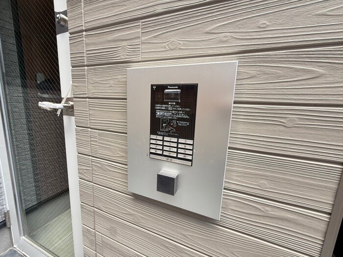 物件外観写真6　(建物設備)