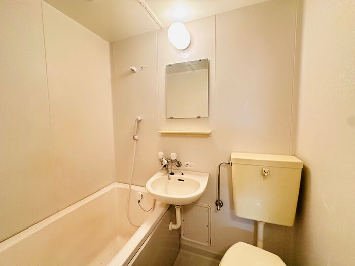 物件内観写真10　(洗面)