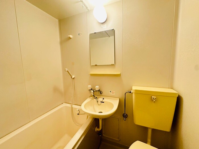 物件内観写真10　(洗面)