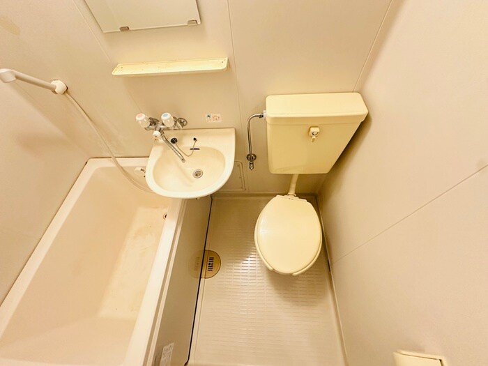 物件内観写真12　(バス／シャワールーム等)