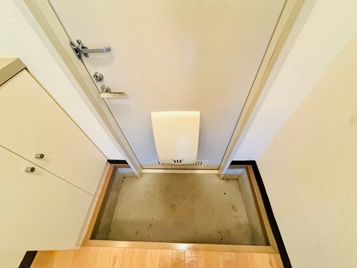 物件内観写真20　(玄関)
