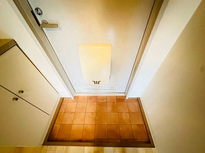 物件内観写真22　(玄関)