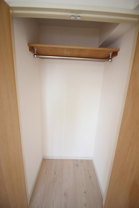 物件内観写真13　(居室)