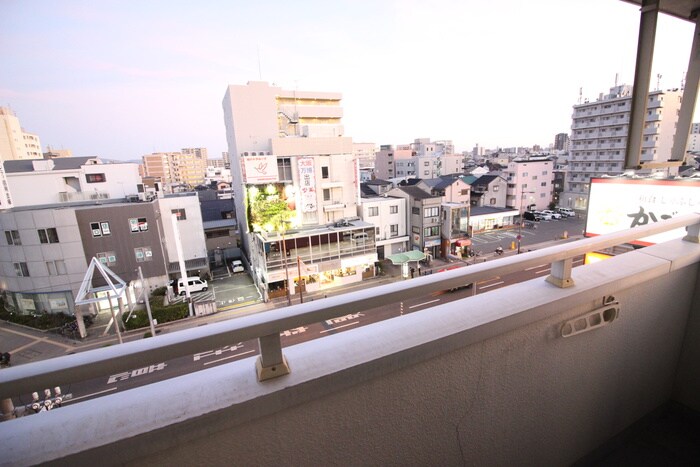 物件内観写真19　(室内からの展望)