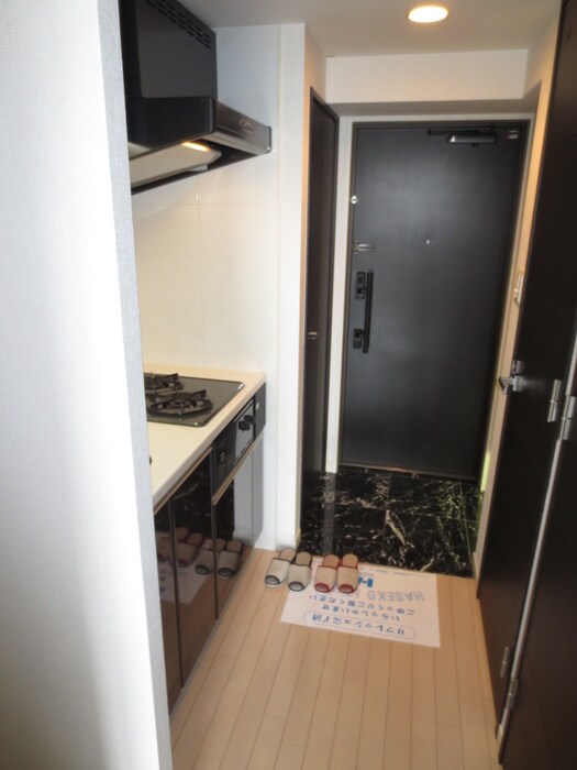 物件内観写真7　(玄関)