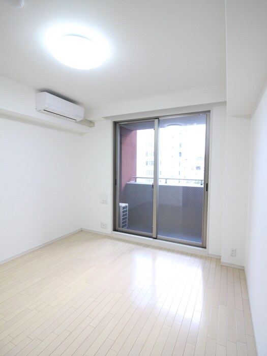 物件内観写真12　(居室)