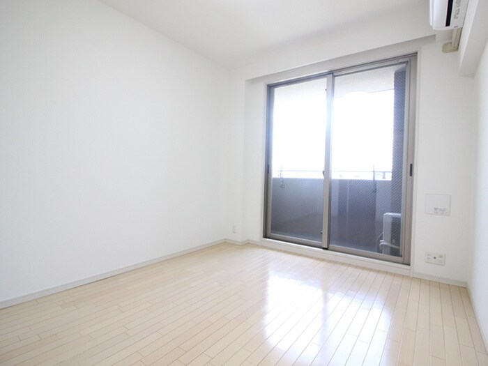 物件内観写真13　(居室)