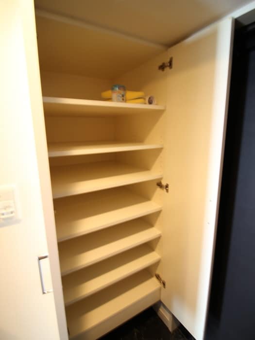 物件内観写真15　(靴箱)