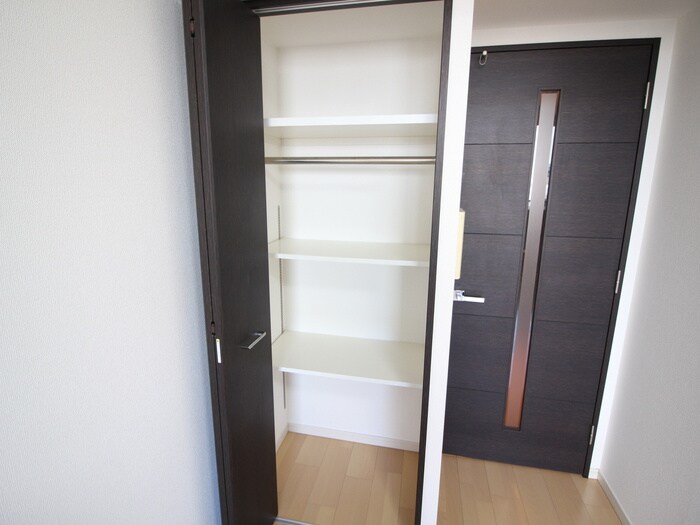 物件内観写真21　(収納)