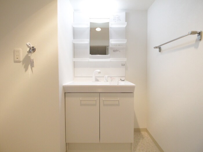 物件内観写真12　(洗面)