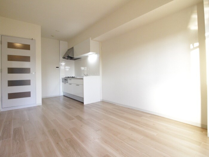 物件内観写真19　(居室)