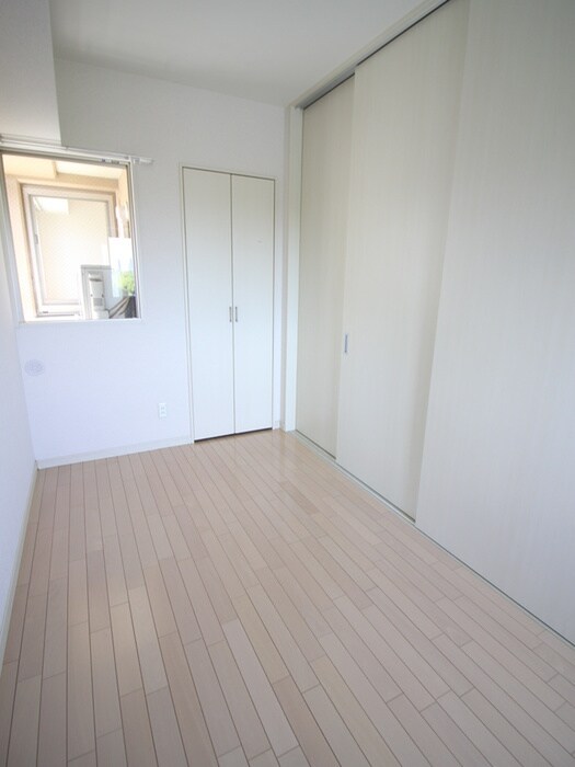 物件内観写真15　(居室)