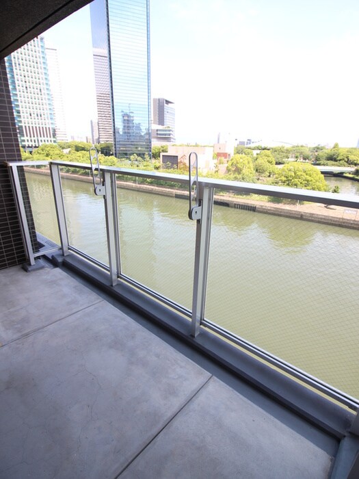 物件内観写真17　(ベランダ・バルコニー)