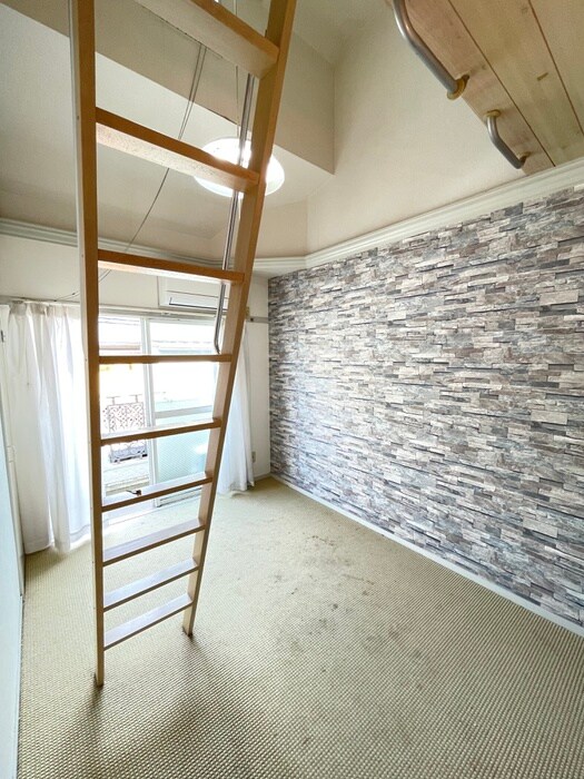 物件内観写真7　(居室)