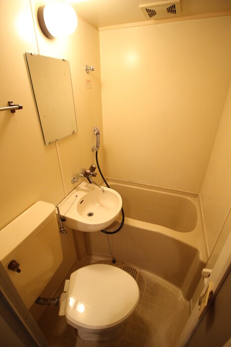 物件内観写真8　(バス／シャワールーム等)
