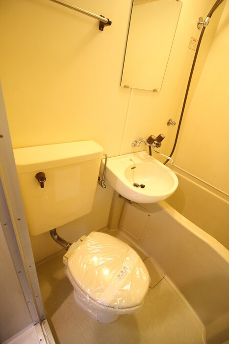 物件内観写真12　(トイレ)