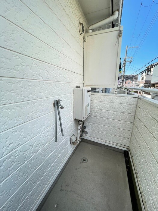 物件内観写真15　(洗濯機置場)