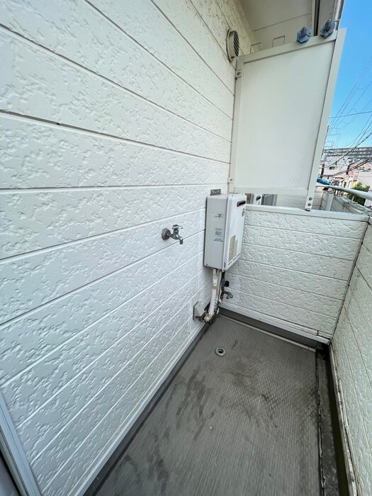 物件内観写真15　(洗濯機置場)