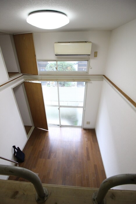 物件内観写真19　(居室)