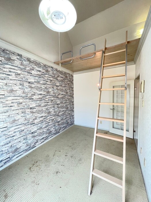 物件内観写真21　(居室)