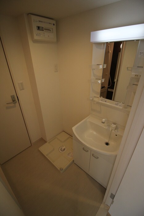 物件内観写真15　(洗面)