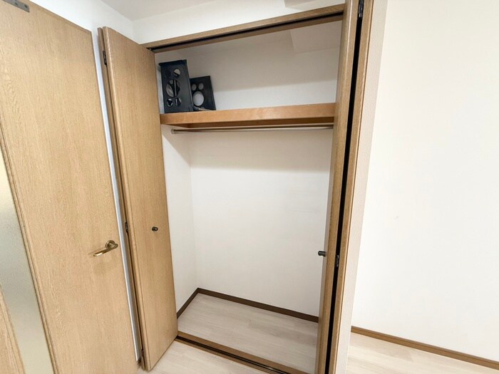 物件内観写真16　(収納)