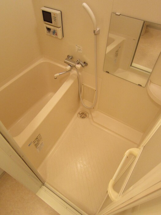 物件内観写真8　(バス／シャワールーム等)