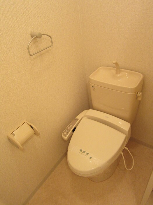 物件内観写真11　(トイレ)